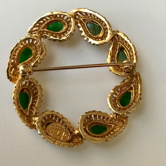 VINTAGE LA TRIOMPHE DESIGNER 14K GOLD PIN BROOCH